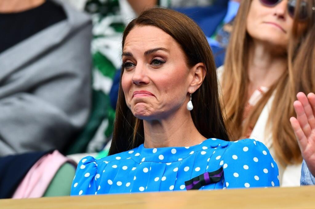 Vojvodkyňa Kate nie je typ fanúšika, ktorý zápasy sleduje potichu a bez emócií. Aj počas štvrťfinále Wimbledonu strúhala jednu grimasu za druhou a zápasy poriadne prežívala.
