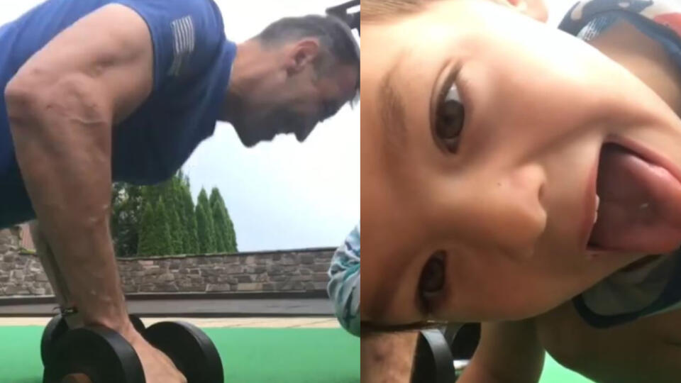 Zdeno Chára a jeho syn.