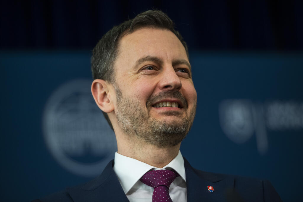 Tlačová konferencia predsedu vlády SR Eduarda Hegera k odchodu ministra zdravotníctva SR Vladimíra Lengvarského 