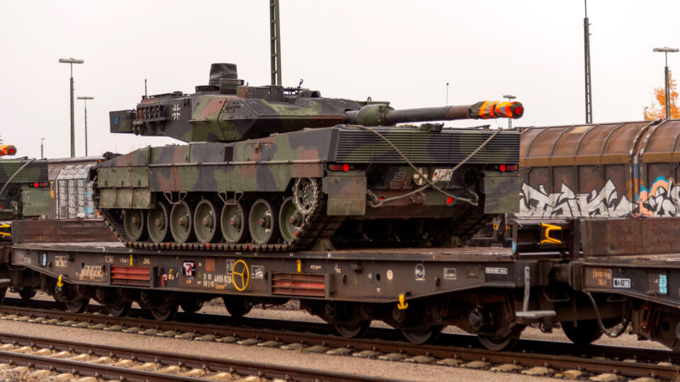 Schwandorf,,Germany,-,November,14,,2018:,German,Tank,Leopard,2