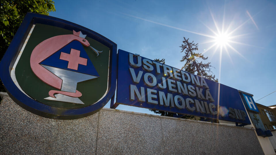 ustredna vojenska nemocnica ruzomberok