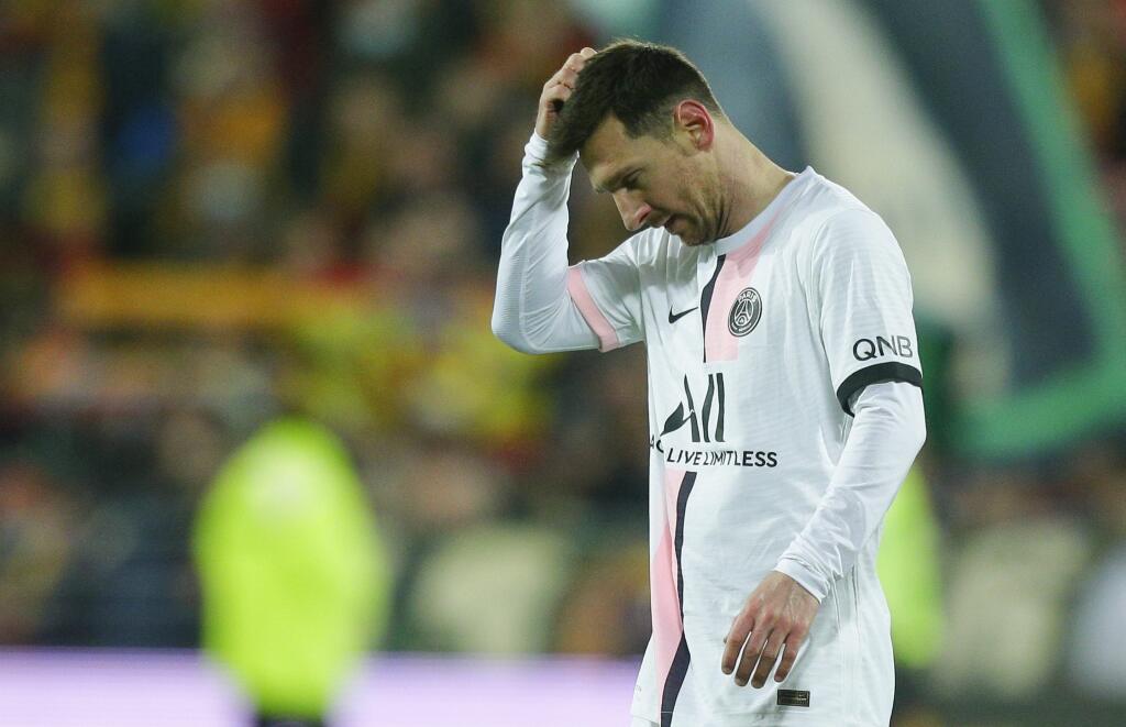 Messi sa v aktuálnej sezóne v drese PSG solídne rozstrieľal, no Francúzom prekáža, že príliš často sedí vo svojom lietadle a labzuje po svete.