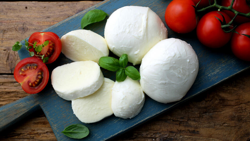 Svetová mozzarella