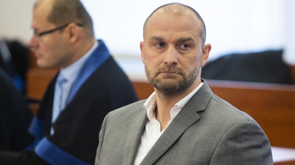 Hlavné pojednávanie v kauze vraždy novinára Jána Kuciaka a jeho snúbenice Martiny Kušnírovej na Špecializovanom trestnom súde 20. januára 2020 v Pezinku. Na snímke nitriansky podnikateľ a predvolaný svedok Norbert Bödör. FOTO TASR – Jakub Kotian
