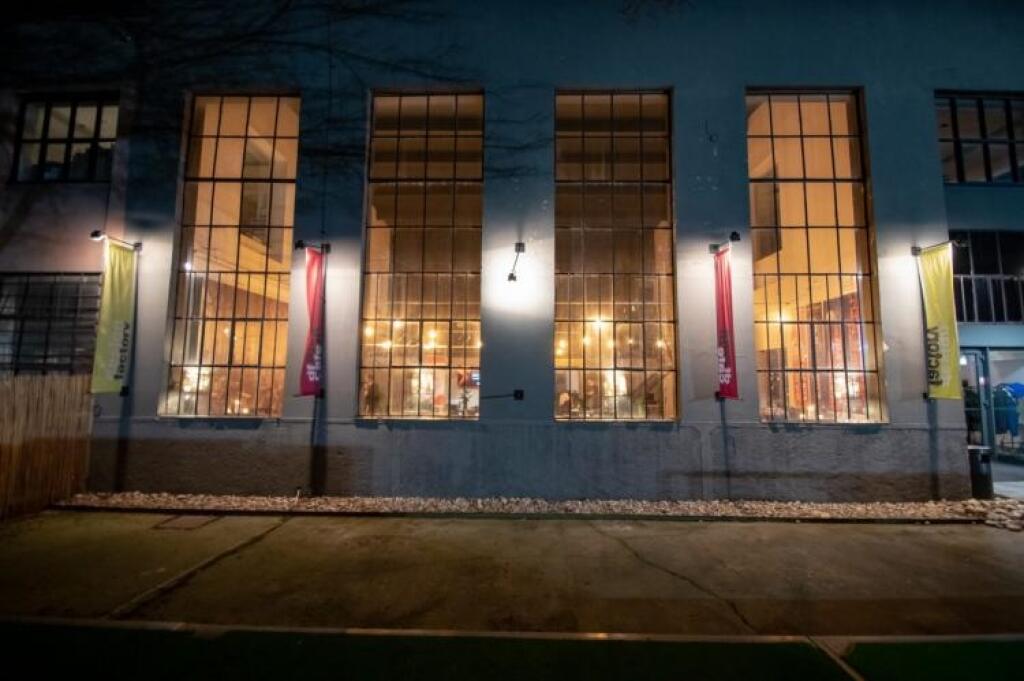 Unikátnej bratislavskej galérii hrozí búranie. Majiteľ plánuje na jej mieste kancelárie