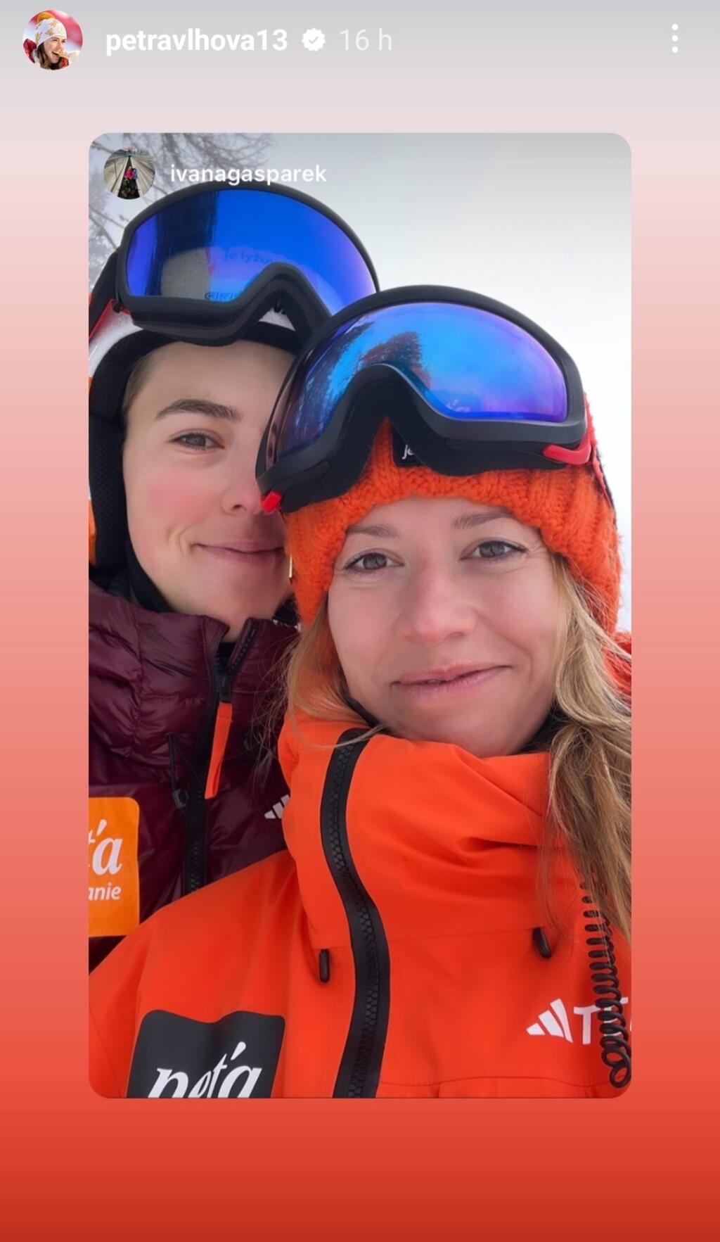 Takto sa vyšantila na svahu vo svojom voľnom čase aj spoločne s celým tímom. Novú fyzioterapeutku Veroniku Vnenčákovú teraz vystriedala Ivana Gašparek.