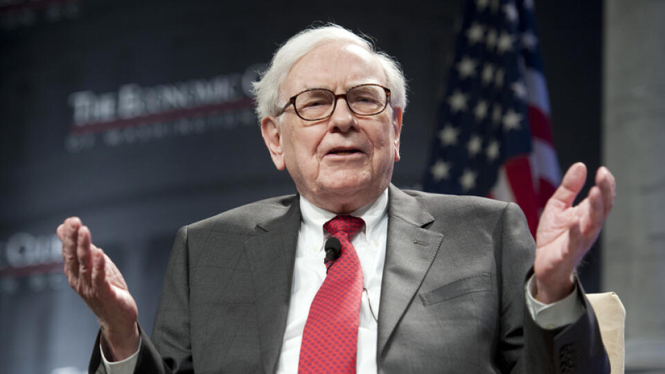 Warren Buffet rozdáva svoj majetok.