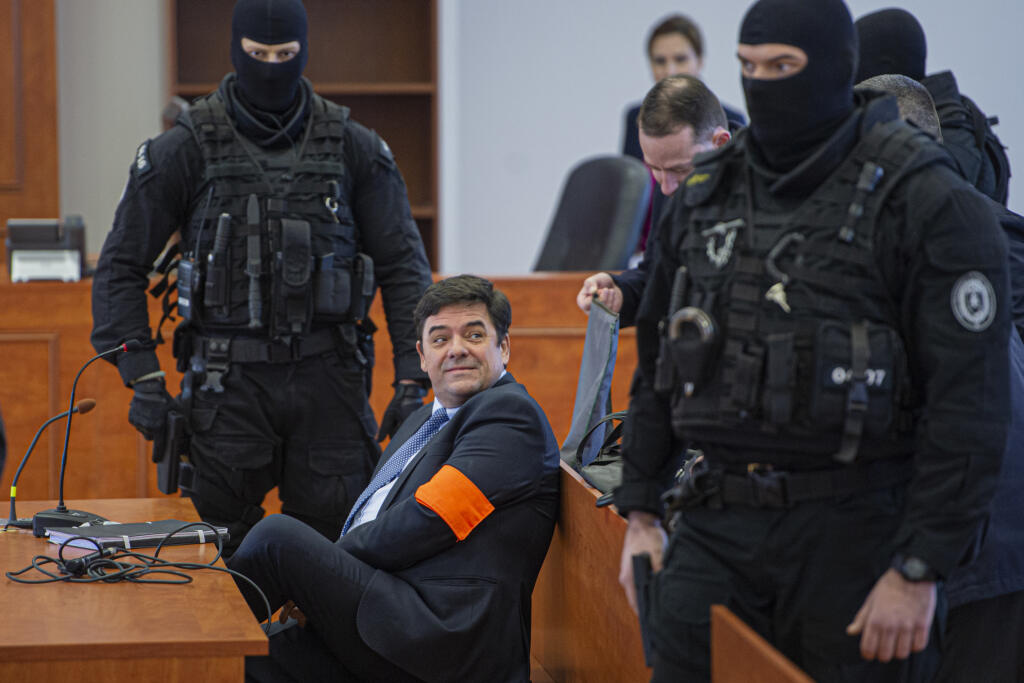 Na sníme obžalovaný Marian K. počas hlavného pojednávania v kauze zmenky televízie Markíza v budove Justičnej akadémie v Pezinku 27. februára 2020. FOTO TASR - Michal Svítok