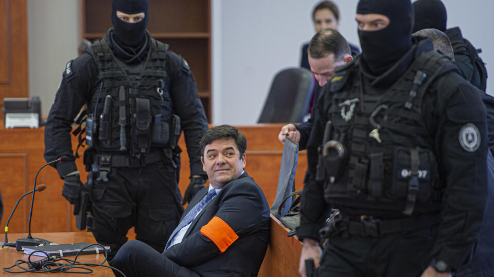 Na sníme obžalovaný Marian K. počas hlavného pojednávania v kauze zmenky televízie Markíza v budove Justičnej akadémie v Pezinku 27. februára 2020. FOTO TASR - Michal Svítok