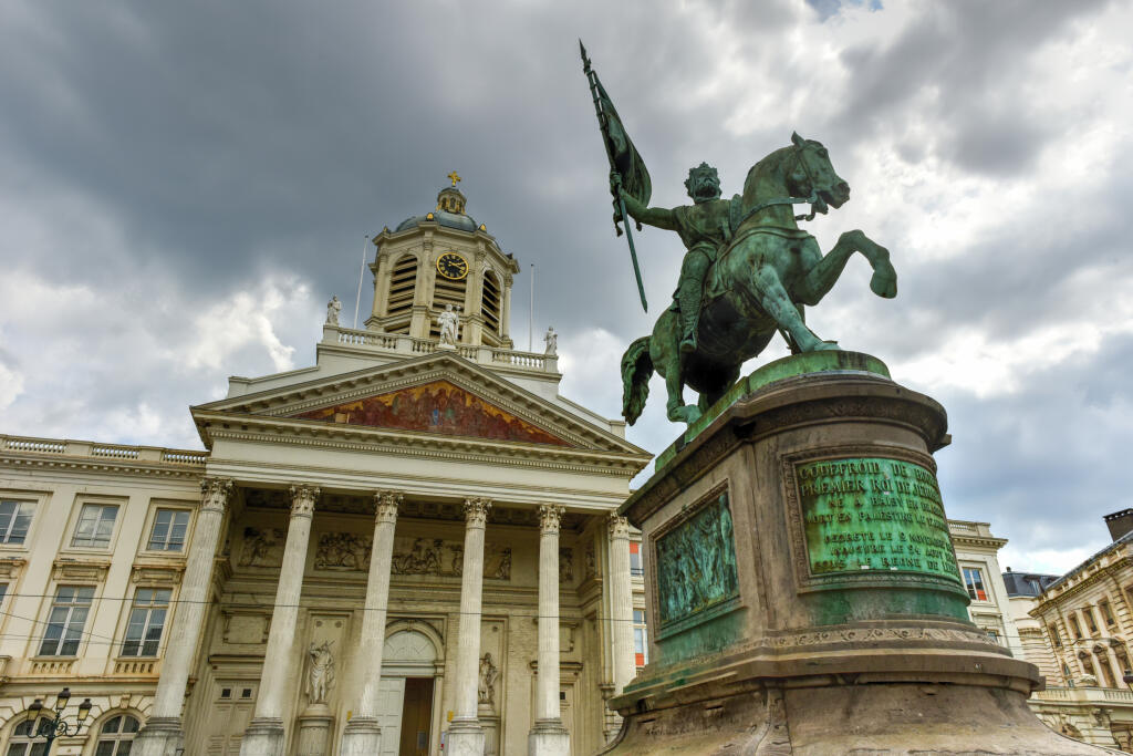 Socha vodcu križiakov Godfreya z Bouillonu v centre Bruselu
