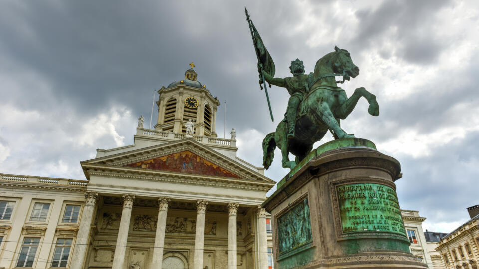 Socha vodcu križiakov Godfreya z Bouillonu v centre Bruselu