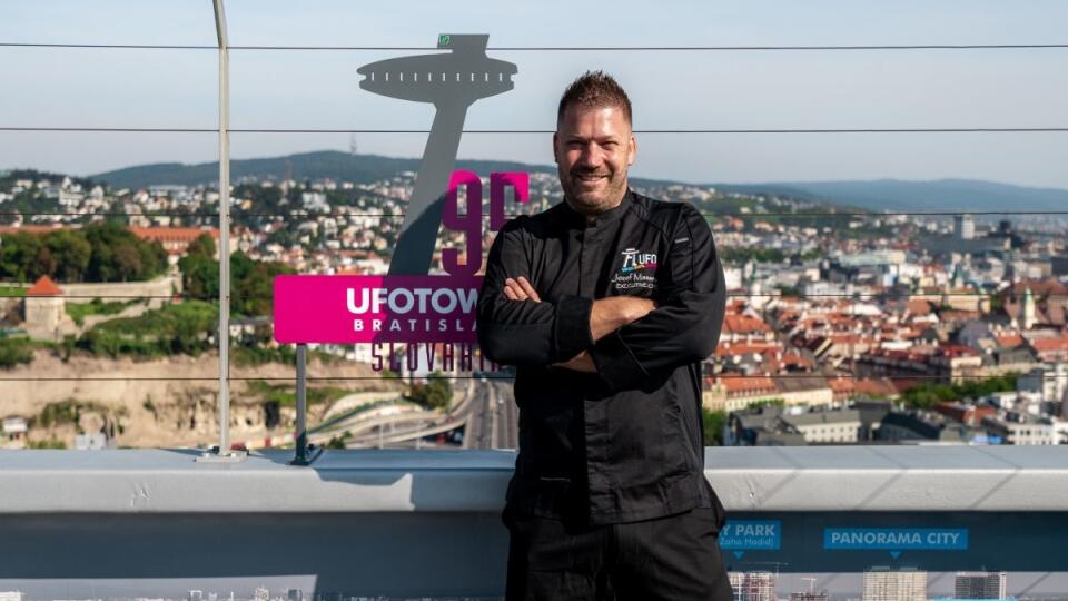 UFO watch.taste.groove