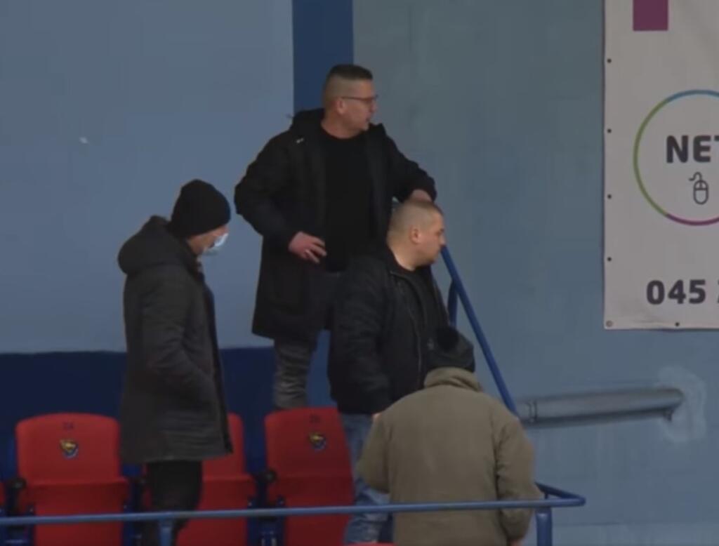 Ľupták v tejto sezóne vybuchol len raz, keď si neudržal na uzde nervy v dueli s Popradom ešte počas základnej časti. Disciplinárka SZĽH mu následne zakázala navštevovať zápasy na štadióne na dva mesiace.