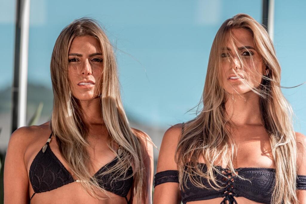 Sexi sestry Sestry Beatriz a Branca Feresové robia všetko spolu a v rodnej Brazílii sú hviezdami