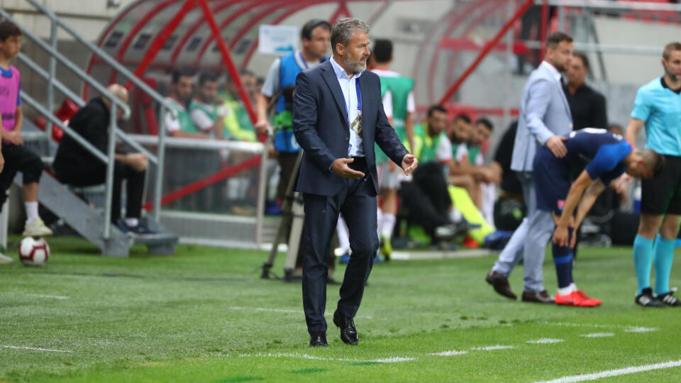 Slovenská futbalová reprezentácia zvíťazila v piatkovom prípravnom zápase v Trnave nad Jordánskom presvedčivo 5:1.