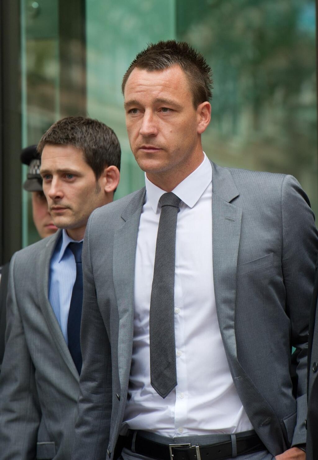 John Terry na súde v roku 2010, ktorý prehral.