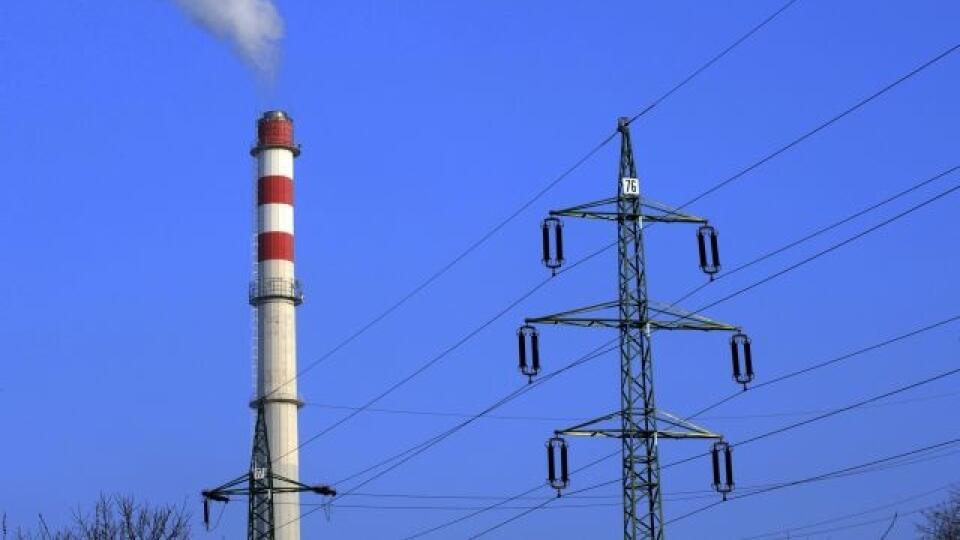 Bratislavská teplárenská, a. s., v súèasnosti pokrýva približne 45 % trhu s tepelnou energiou v rámci hlavného mesta, èím sa radí medzi najväèšie spoloènosti tohto zamerania na Slovensku.Spoloènos prevádzkuje na území mesta Bratislava dve sústavy centralizovaného zásobovania teplom (CZT): Bratislava-východ (v mestských èastiach Staré Mesto, Nové Mesto a Ružinov) a Bratislava-západ v mestských èastiach Dúbravka a Karlova Ves. Blok kotla K6 a parnej turbíny TG 1 od uvedenia do prevádzky zaèiatkom