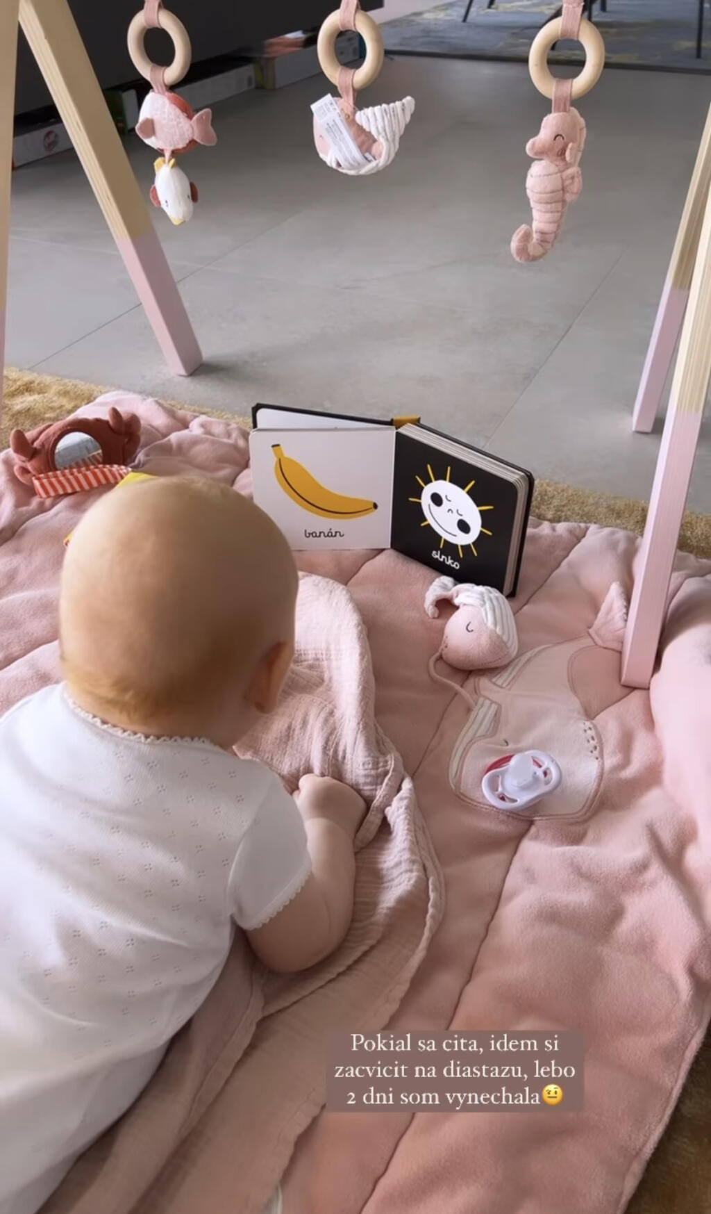 Malá Leia má len pár mesiacov, ale už má v merku detské knižky.