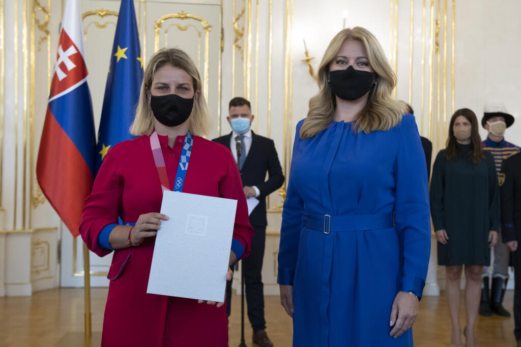 Syn Zuzany Rehák-Štefečekovej Nathan robil svojej úspešnej matke gardé v Prezidentskom paláci.