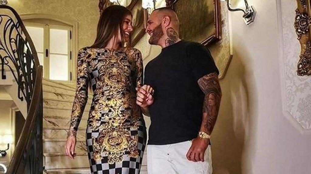 Rytmus spečatil vzťah s Jasmínou v luxusnom zámku v Pezinku.