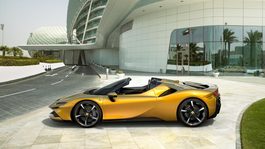 Ferrari SF90 Spider.