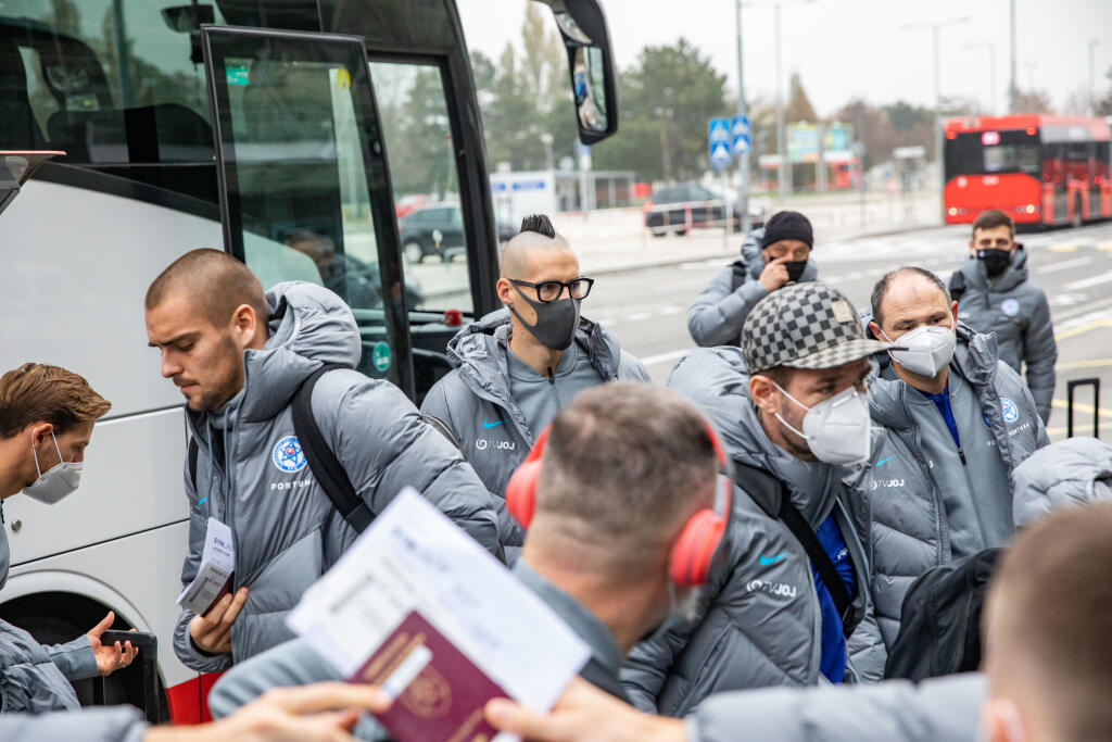 Odlet slovenskej futbalovej reprezentácie na finálový zápas baráže o postup na ME 2021. Na fotke je Marek Hamšík