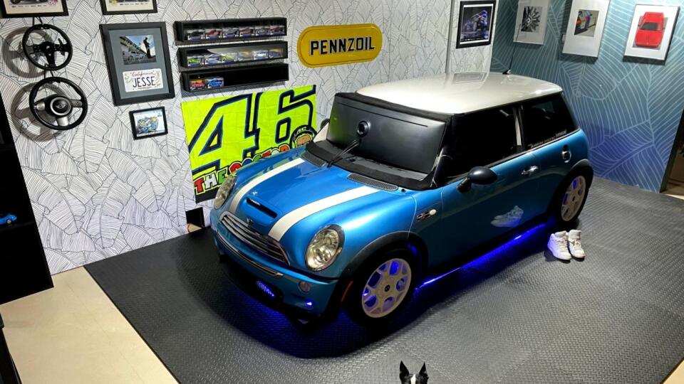 Mini Cooper S simulátor.