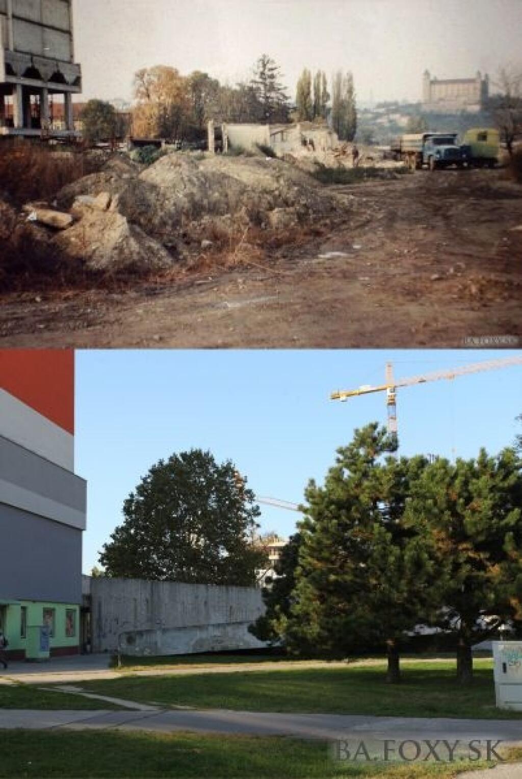 Nobelovo námestie rok 1985 a teraz.