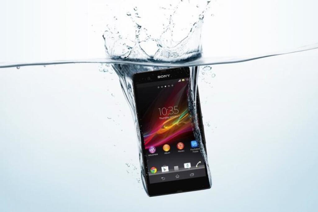 Sony Xperia Z: Do koča aj do voza