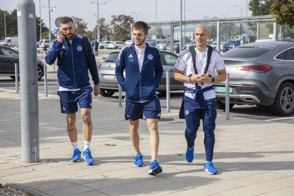 Futbalisti „belasých“ rozdávali úsmevy a neustále medzi sebou vtipkovali.