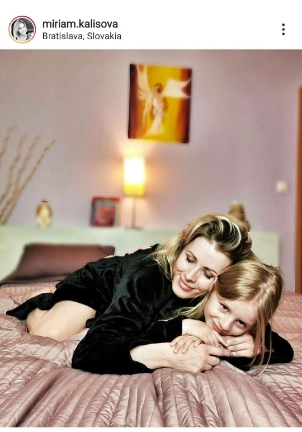 Miriam Kalisová a je skutočne originálne bývanie.