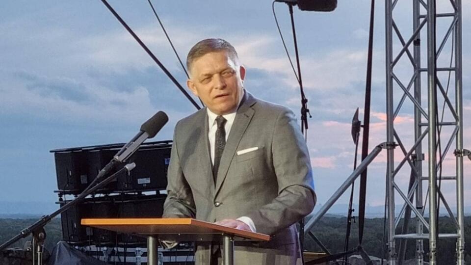 Premiér Robert Fico vystúpil na tohtoročných oslavách výročia príchodu Cyrila a Metoda na Devíne prvýkrát od atentátu.