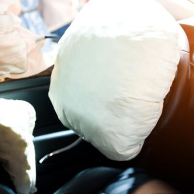 Čo treba robiť po vystrelení airbagu? Postup je nasledovný