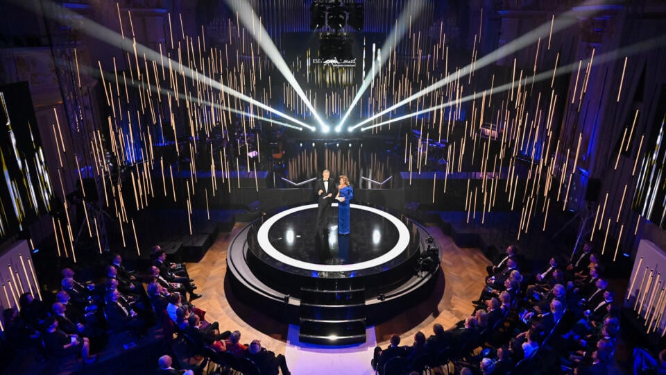 Pohľad do sály Slovenskej filharmónie počas slávnostného vyhlásenia laureátov ocenenia výnimočných vedeckých osobností ESET Science Award 2023.
