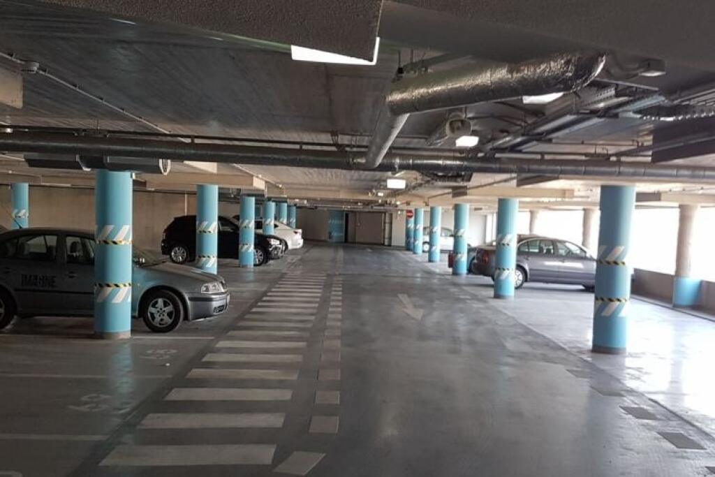 Panorama City: Rušné bývanie vo výškach