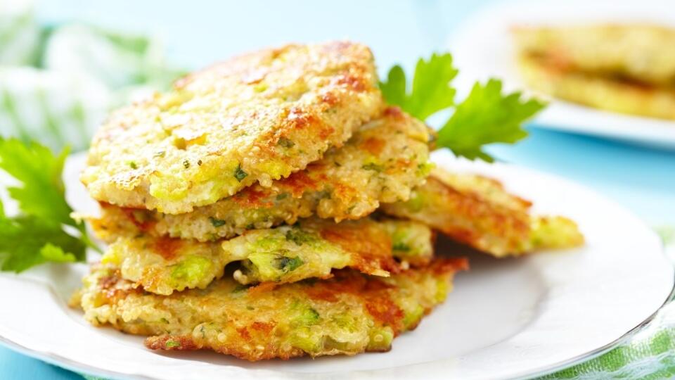 Broccoli,Cheddar,Fritters,With,Quinoa