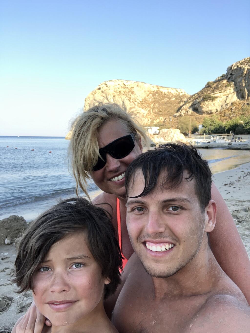 Druhej manželke Dušana Pašeka Ľubici robia radosť jej synovia Sebastián (vľavo) a Dominik, ktorého má so slávnym útočníkom.