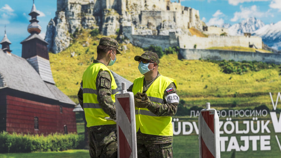 Hranice s Českom a Maďarskom sa otvorili aspoň na 48 hodín.