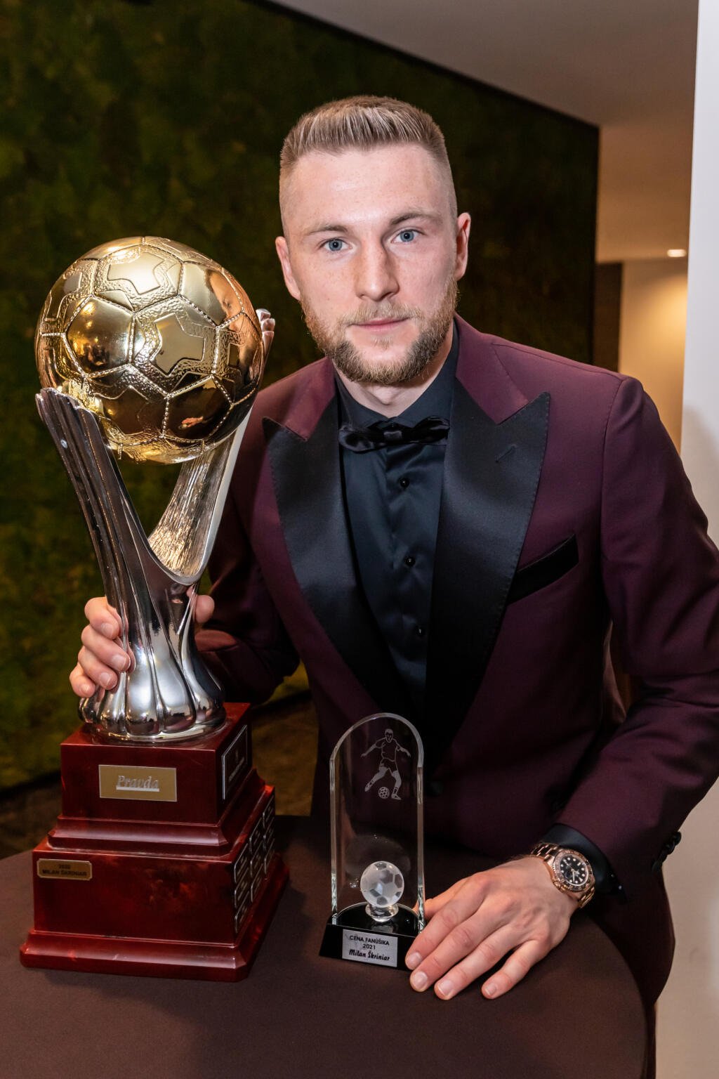 Odovzdávanie cien futbalista roka 2021 v Xbionic Sphere v Šamoríne. Na snímke je Milan Škriniar.