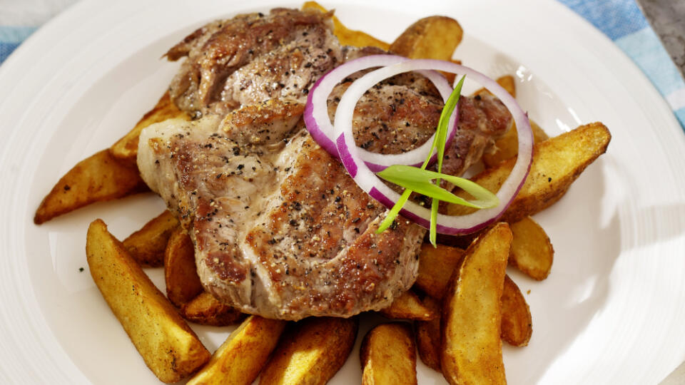 Grilovaný bravčový steak