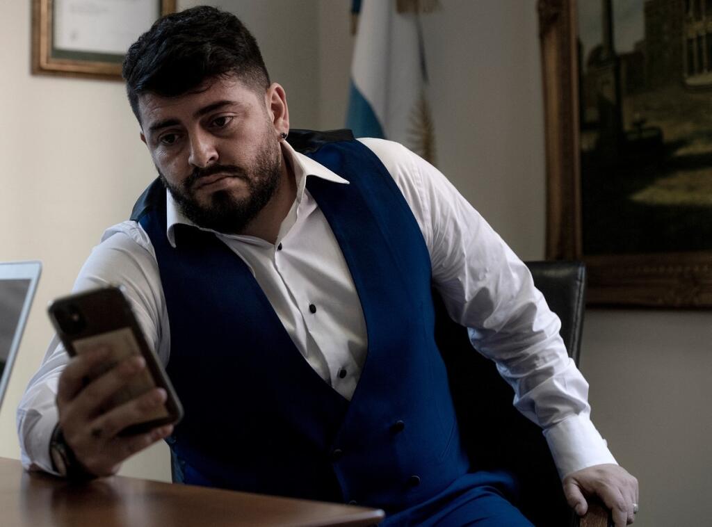 Diego Sinagra dostal pred rokom na konzuláte v Ríme občianstvo Argentíny.