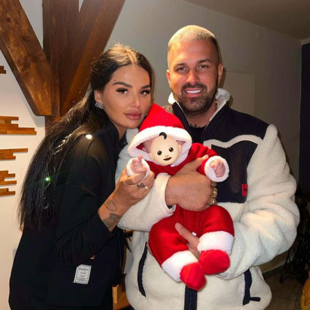 Influencerka Zuzana Plačková s manželom a synom.