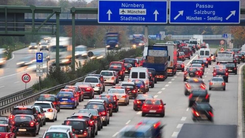 Zápcha na nemeckej diaľnici.