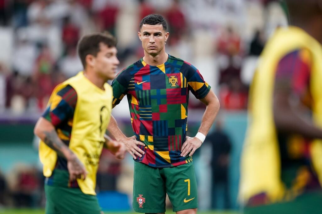 Ronaldo bol totálne znechutený z toho, že do zápasu Portugalska so Švajčiarskom nemohol zasiahnuť. Na striedačke potom opäť predviedol divadlo z grimás.