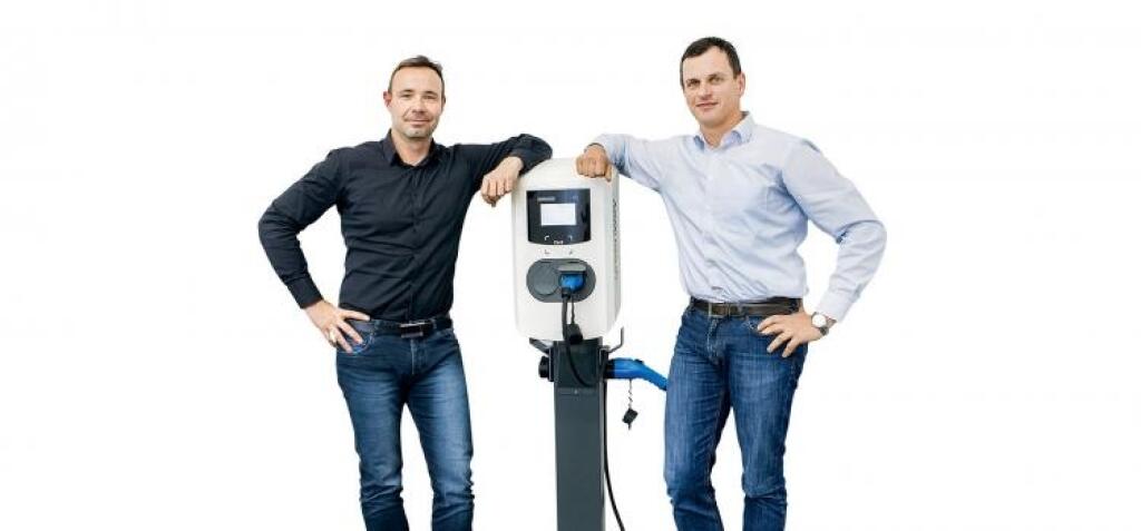 Priekopníci elektromobility na Slovensku: Elektrické autá sú lepšie vo všetkých oblastiach