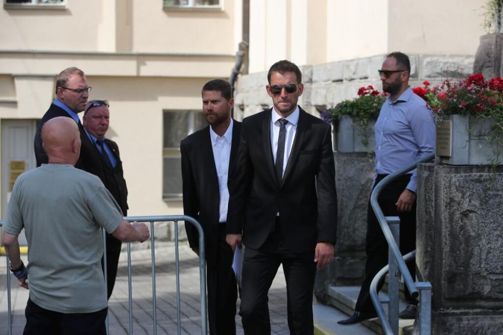 Posledné zbohom dal svojmu bývalému spoluhráčovi a veľkému kamarátovi Marek Bakoš. ktorý mal s Matúšom Kozáčikom na pohrebe smútočnú reč.