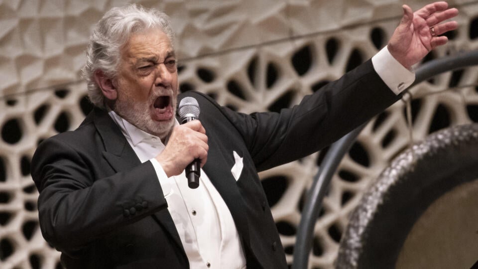 Na snímke španielska operná hviezda Placido Domingo