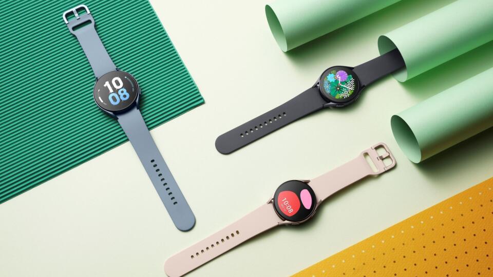 Spolu s novými smartfónmi Samsung predstavil aj nové smart hodinky Galaxy Watch5 a Galaxy Watch5 Pro.