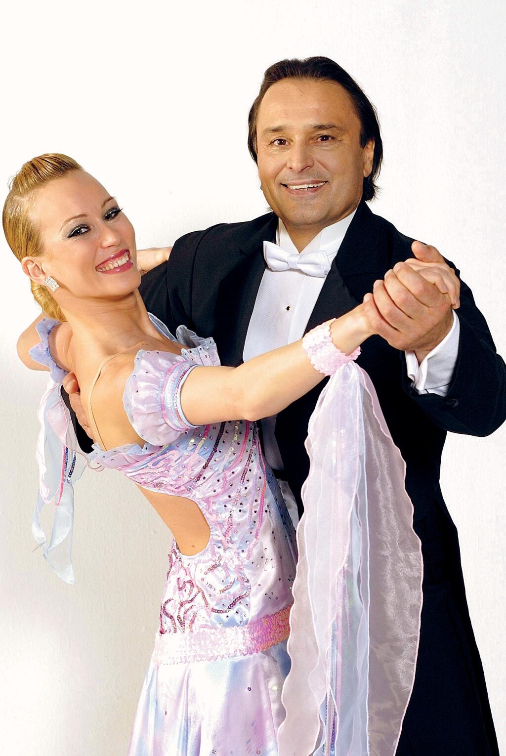 Katarína Štumpfová, tanečná partnerka Jozefa Vajdu v Lets'Dance,
foto: archív K. Štumpfová
uverejnené: Šarm č.20/08
pôvodný súbor:__extra_29101-_DSC9967.eps
