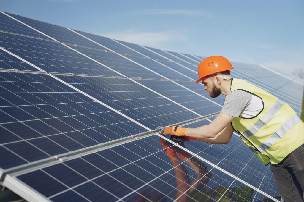 Ak máte záujem o fotovoltiku, MAGNA ENERGIA vám sprostredkuje partnera na jej inštaláciu.
